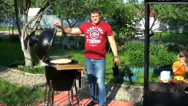 Дачный сезон с грилем Monolith Пицца и вкусный десерт Часть 4 смотреть онлайн