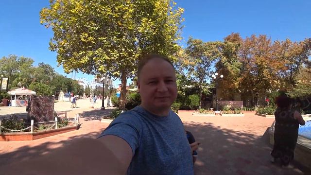 прогулка набережная часть 2 ( сколько стоит поесть в столовой) смотреть онлайн