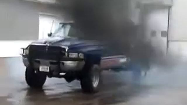 Dodge ram burnout смотреть онлайн