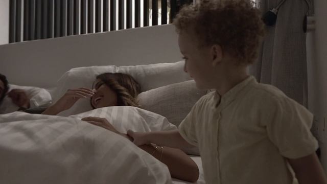 White Hills Resort - Novelty Begins Here смотреть онлайн