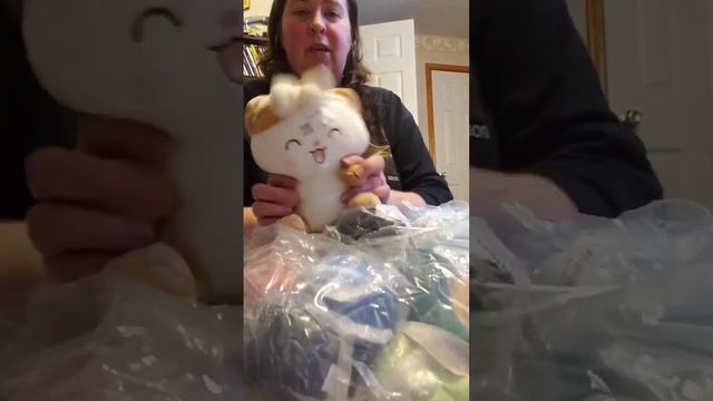 Mother's Day Mewaii Plushie Unboxing - Part 1 смотреть онлайн