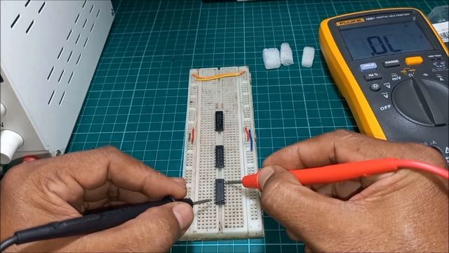 7408 AND Gate IC Testing using Digital Multimeter смотреть онлайн