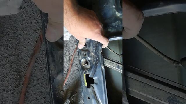 Регулировка боковых стекол тойота королла церес.