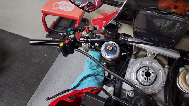 2018 Panigale V4S, Jetprime Switches and Spider Clip Ons смотреть онлайн