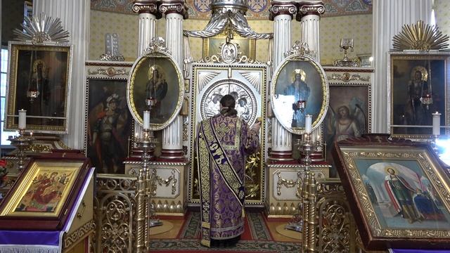 БОЖЕСТВЕННАЯ ЛИТУРГИЯ ПРЕЖДЕОСВЯЩЕННЫХ ДАРОВ 10.04.2020/7 смотреть онлайн