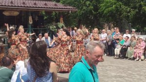 «ПОД ОЛЬХОЙ ЗАДРЕМАЛ ЕСАУЛ МОЛОДЕНЬКИЙ»  ансамбль «Сорока» из Великого Новгорода