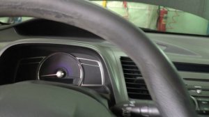 Honda Civic без сканера не заводится.