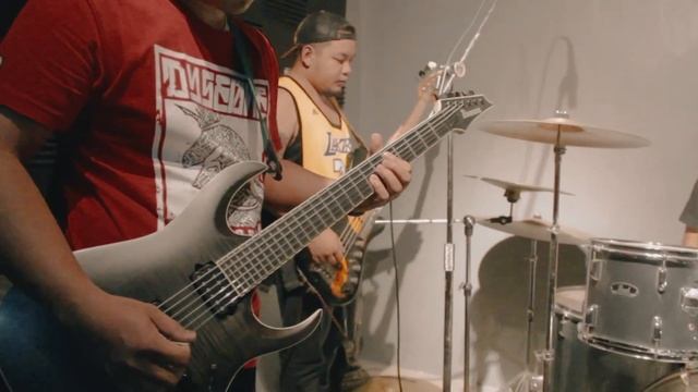 War of the Gods - Brutal Tooth Fairy Massacre LH Studio Live session смотреть онлайн