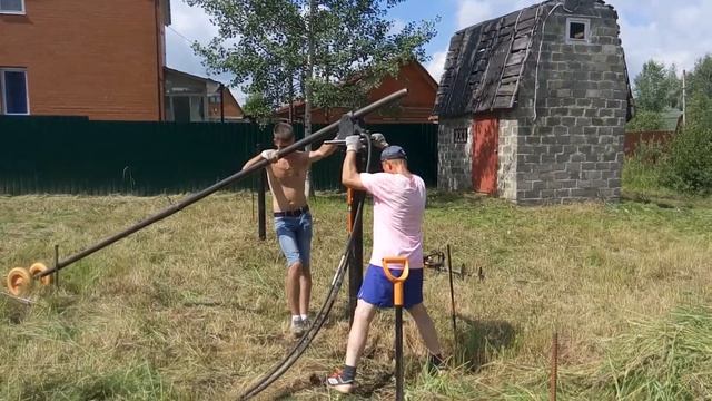 Вкручивание винтовых свай смотреть онлайн