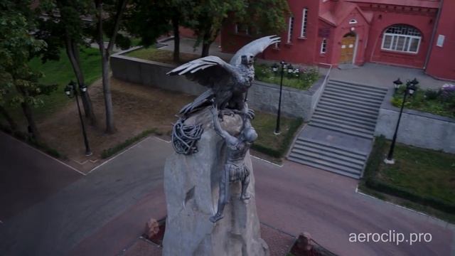 Памятник Героям 1812 года "Благодарная Россия" смотреть онлайн