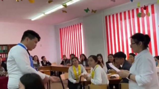Интеллектуальная игра Что? Где? Когда? 2 часть смотреть онлайн
