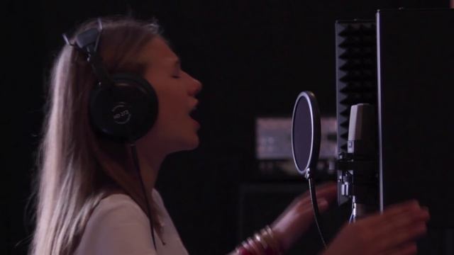 Юля Вершкова - Любо, Братцы, любо! смотреть онлайн