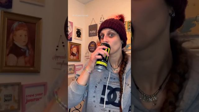 Monster Energy Reserve White Pineapple Taste Test! Do you like snacks? Monster Energy Drinks #short смотреть онлайн