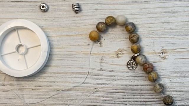 Украшения своими руками: браслет из бусин смотреть онлайн