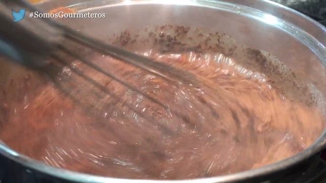 Cómo hacer sirope de chocolate casero muy fácil | Receta SOS смотреть онлайн