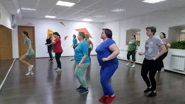 Занятия по танцевальному фитнесу zumba смотреть онлайн
