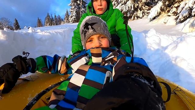 Папа СПАСАЕТ детей...Чем закончился этот ДЕНЬ? смотреть онлайн