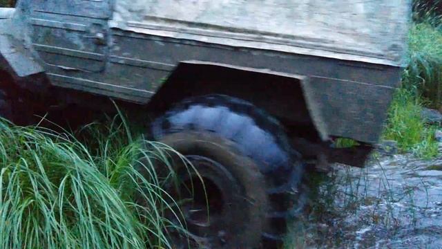 Болотоход, первые тестовые выезды, первая грязь!!! смотреть онлайн