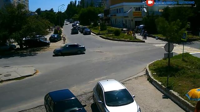 Перекрёсток в Щёлкино, 09.08.2015 - time-lapse с камеры 2 смотреть онлайн