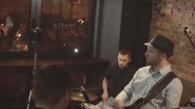 Two Timer "MLS" - Miasto Live Session смотреть онлайн