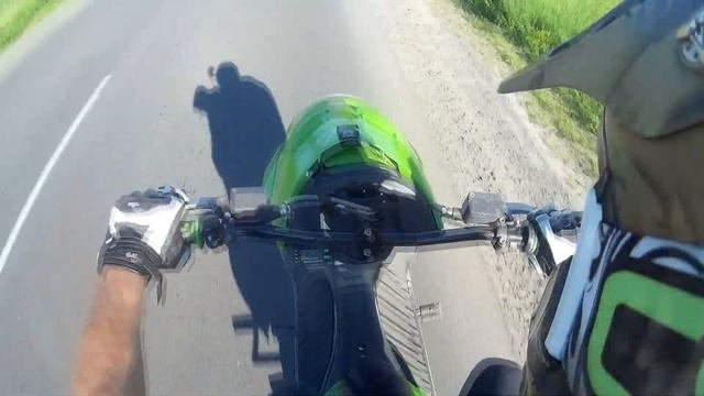 Покатушка на Aprilia SR. Менты на дороге смотреть онлайн