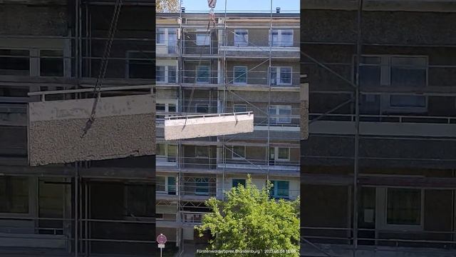 May 8, 2023 разбирают балконы в доме напротив! уже больше месяца только готовят фасады дома... смотреть онлайн