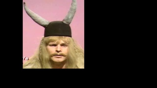 Monty Python's Official YouTube Channel - At Last! смотреть онлайн