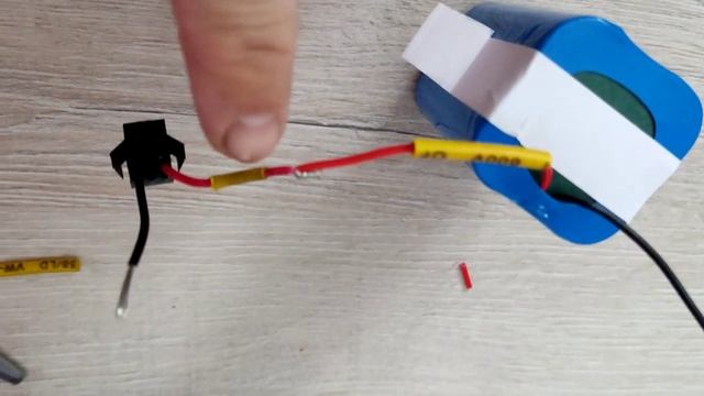 робот пылесос MAMIBOT замена батарейки своими руками смотреть онлайн