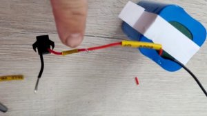 робот пылесос MAMIBOT замена батарейки своими руками