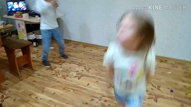 35. Идём на день рождение Сони. Россия. Гуляния. смотреть онлайн