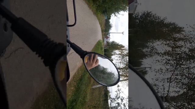 юный водитель Ян Капков. ему 7 лет, он управляет 300 кубовым квадриком смотреть онлайн