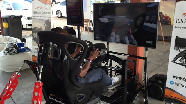 TGN Full Motion VR (Oculus) Simulator @ Zwartkops01 смотреть онлайн