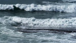 Видеофон. Футаж. Волны. Прибой. Море.