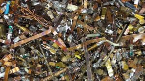 СНИМАЮ ПОСЕРЕБРЕНИЕ ПОД НАПРЯЖЕНИЕМ.