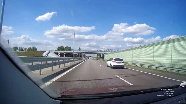 Говяжий анус на встречке смотреть онлайн
