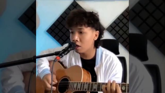 Benjamin Sum - Angel (acoustic version) смотреть онлайн
