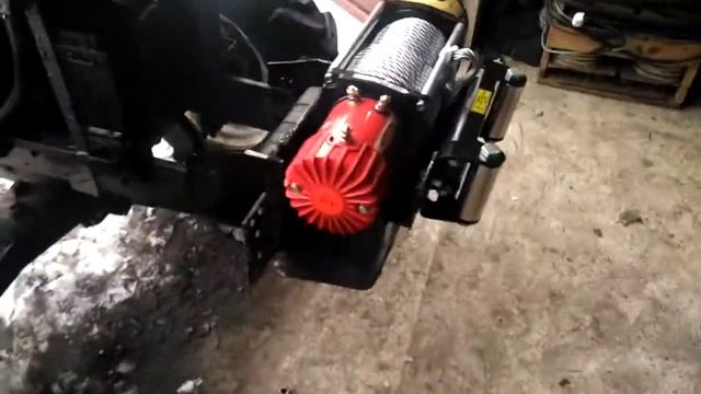 Лебідка на Dongfeng (Донгфенг) 404 смотреть онлайн