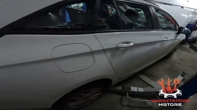 Opel Astra K dlaczego spaliły się żarówki смотреть онлайн