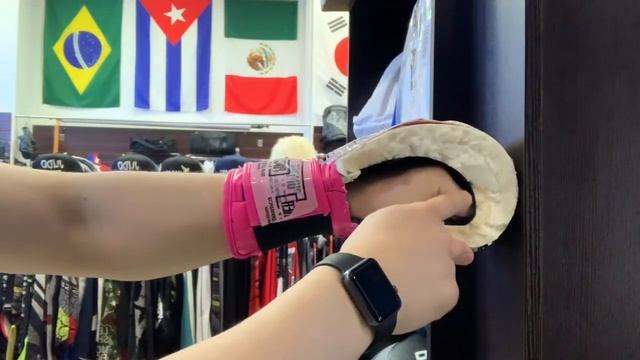 Какие бывают лекала у боксерских перчаток? смотреть онлайн