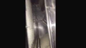 Mazda demio 2010 кузов de3fs где находится салонный фильтр