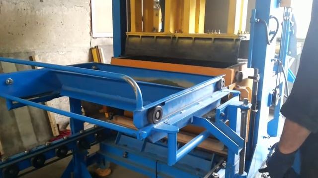 ПВ-01-1000, Изготовление двух метровых бордюров за один жим