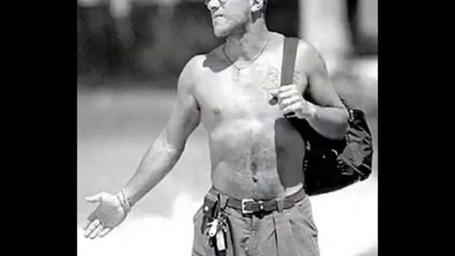 Анатолий Крупнов -  