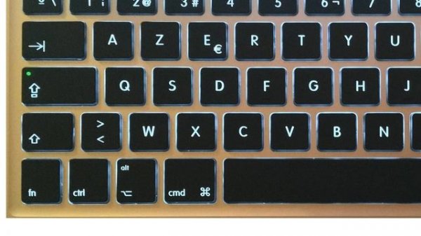 Apple: Can't find proper keyboard layout for AZERTY MacBook Air keyboard