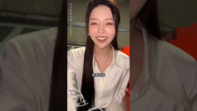 女老闆竟然對我逼婚，還主動給我彩禮，這破天的富貴就砸我頭上了？（合集）#美女老闆#劇情【曼曼是老闆】 смотреть онлайн