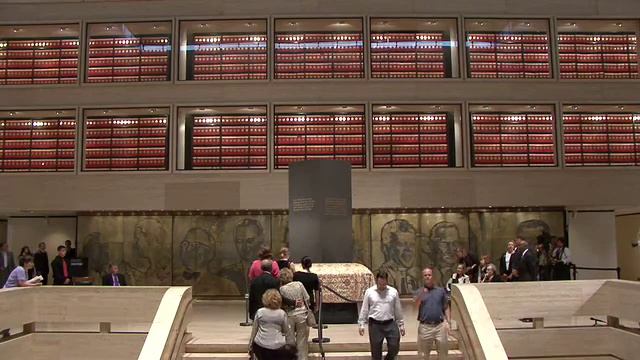 Lady Bird Johnson смотреть онлайн