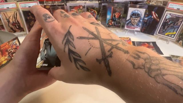 Unboxing 2022 Fleer Ultra Avengers Box - Case hit on the last pack? I didn't believe it! смотреть онлайн