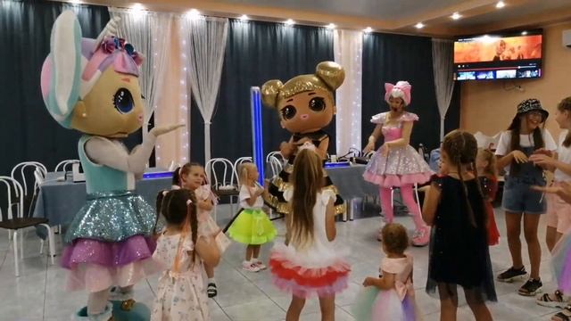 На День Рождения к подружке/Веселимся от души! смотреть онлайн