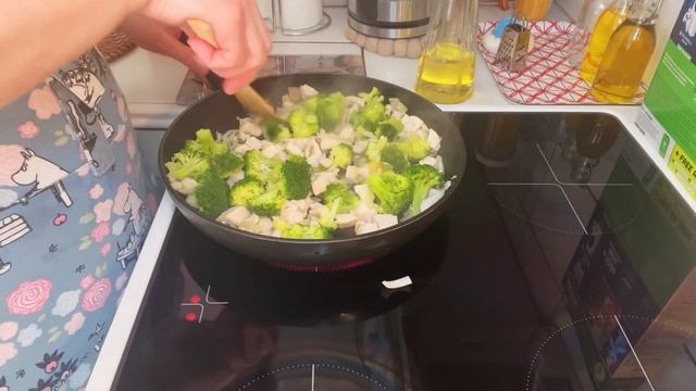 ПИРОГ КИШ с куриным филе и брокколи на 100 гр 260 ккал#готовимдома #быстроивкусно