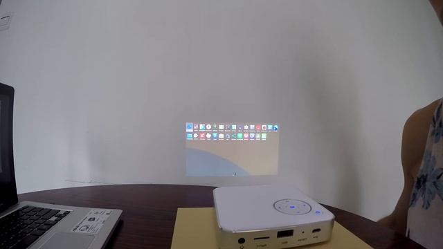 обзор мини проектора. Mini projector China. смотреть онлайн