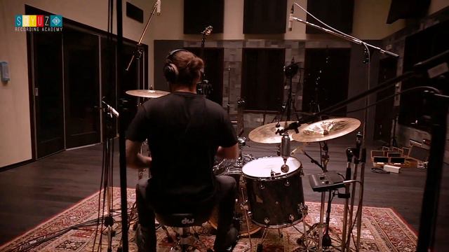 Запись барабанов в универсальной студии CineLab. Часть2 смотреть онлайн